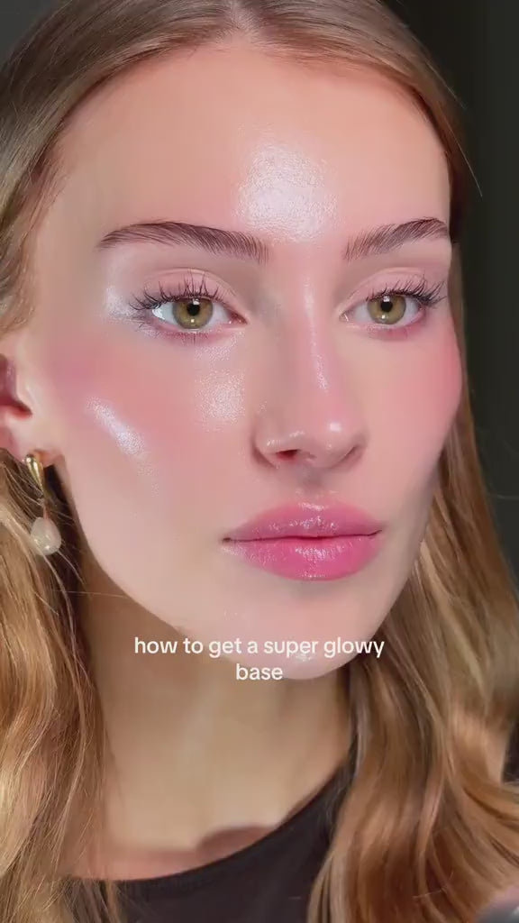 UltraGlow Air Cushion Foundation Moisturizing, Lightweight & Skin Perfecting Finish video